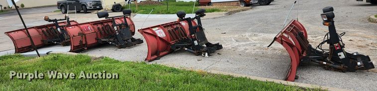 image for item JM9101 (4) snow plows