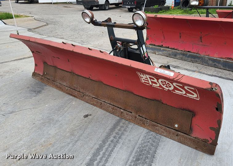 image for item JM9101 (4) snow plows