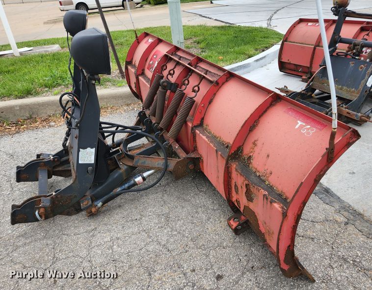 image for item JM9101 (4) snow plows