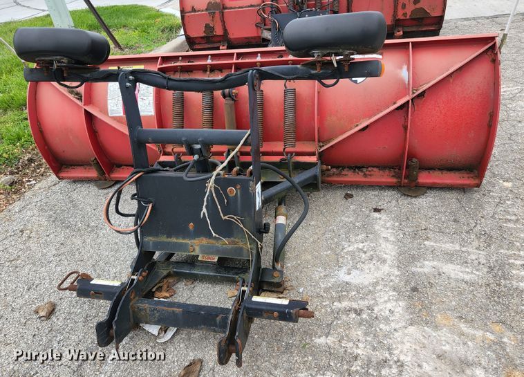 image for item JM9101 (4) snow plows