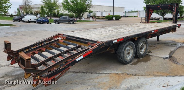 image for item JM9102 1999 Loadmaster  equipment trailer
