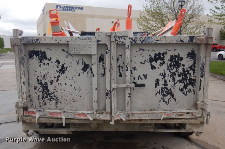 image for item JM9103 2009 Rice  dump trailer