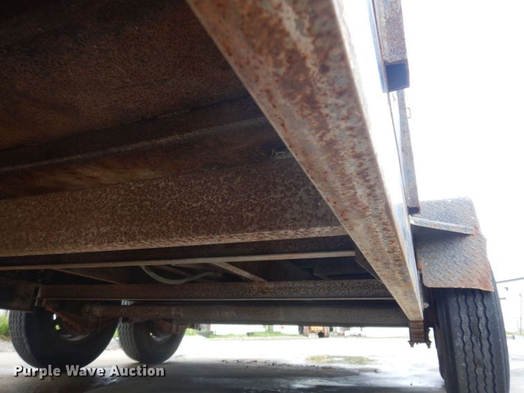 image for item JM9103 2009 Rice  dump trailer