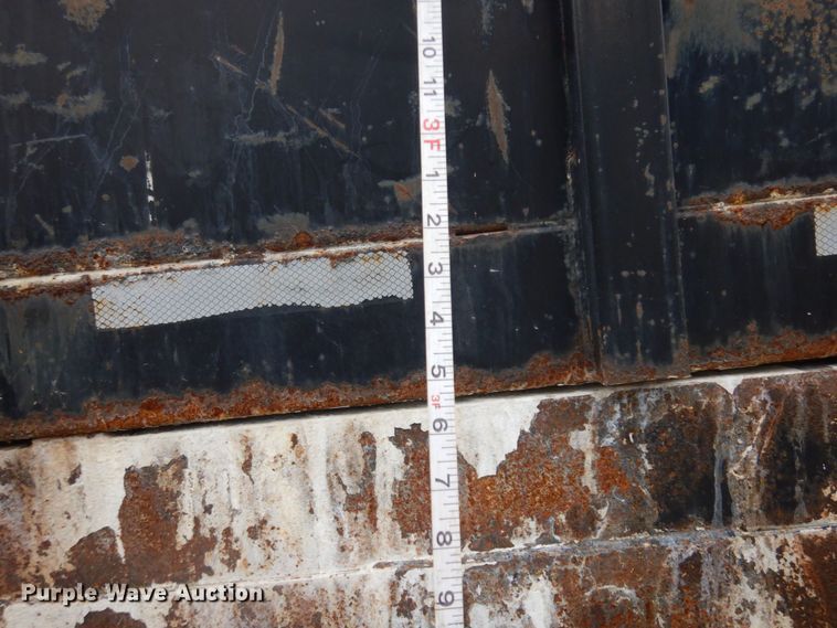 image for item JM9103 2009 Rice  dump trailer