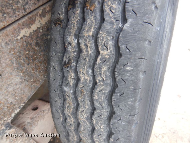 image for item JM9103 2009 Rice  dump trailer