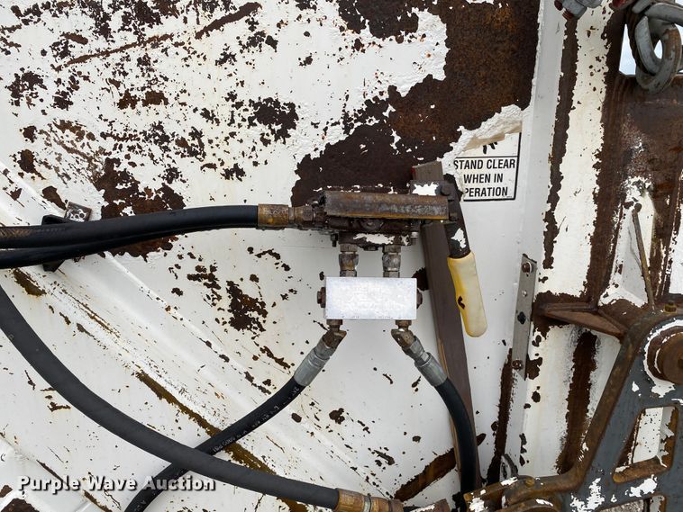 image for item JU9216 2001 Crane Carrier  refuse truck