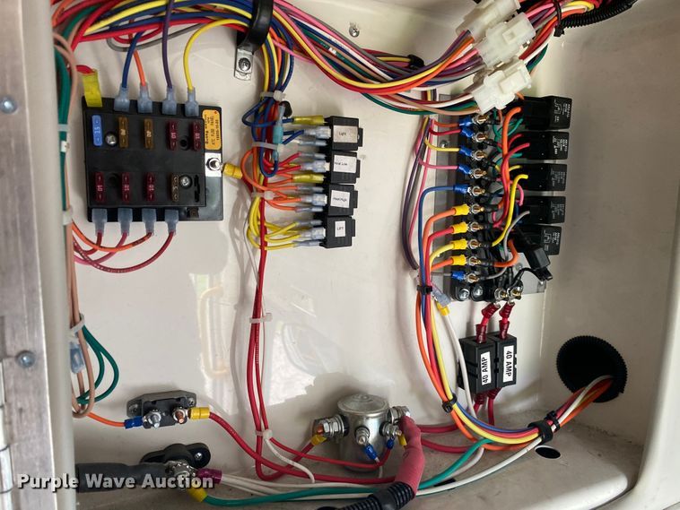 image for item JU9221 2014 Ford E450  shuttle bus