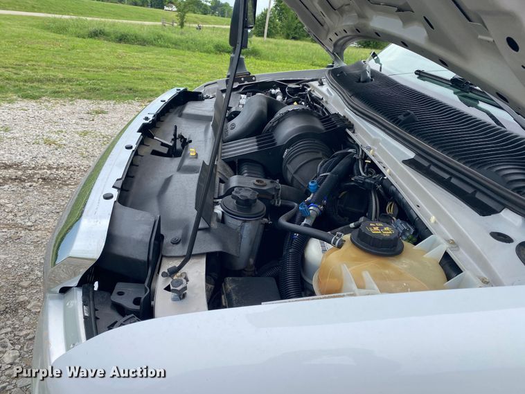 image for item JU9221 2014 Ford E450  shuttle bus