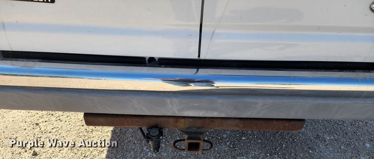 image for item KC9481 2002 Ford E350 XLT  van