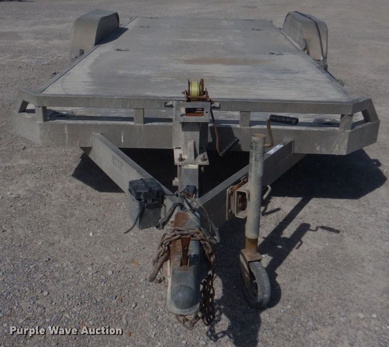 image for item KD9036 2014 Aluma 8218  utility trailer