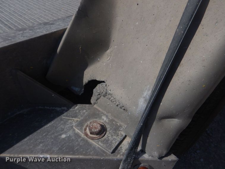 image for item KD9036 2014 Aluma 8218  utility trailer