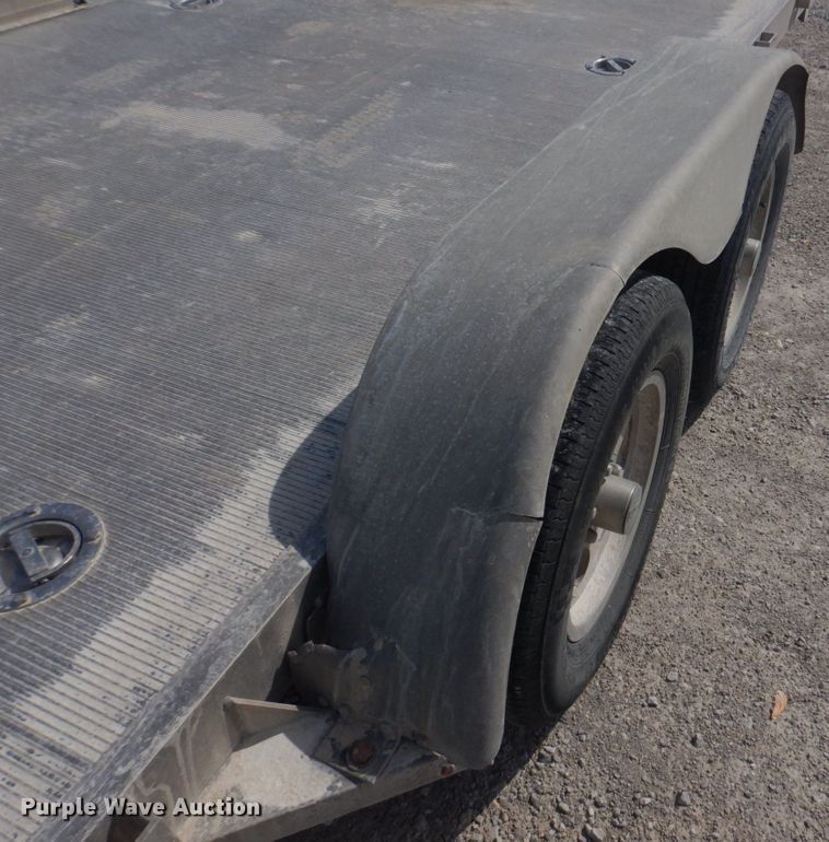 image for item KD9036 2014 Aluma 8218  utility trailer