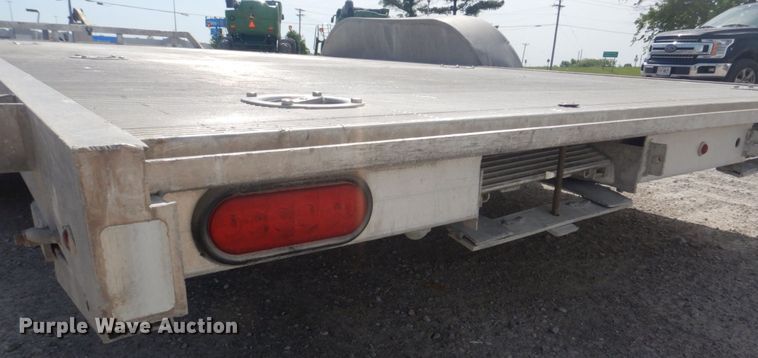 image for item KD9036 2014 Aluma 8218  utility trailer