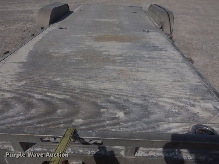 image for item KD9036 2014 Aluma 8218  utility trailer