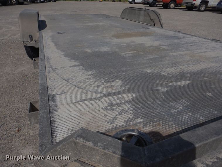 image for item KD9036 2014 Aluma 8218  utility trailer