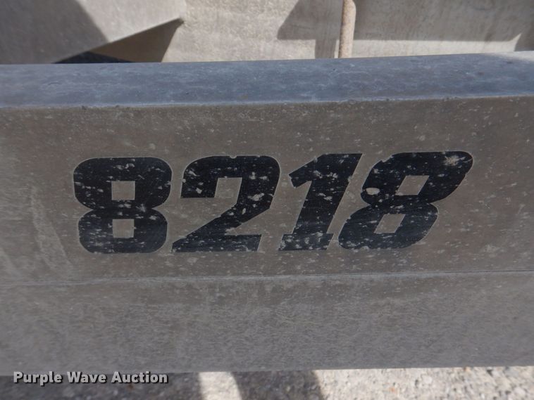 image for item KD9036 2014 Aluma 8218  utility trailer