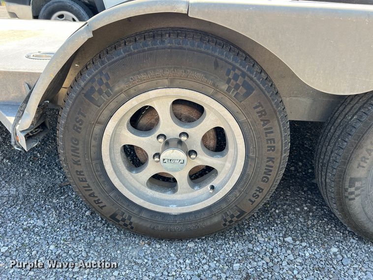 image for item KD9036 2014 Aluma 8218  utility trailer