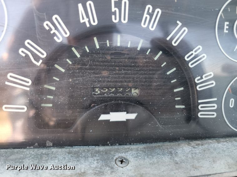 image for item KE9926 1963 Chevrolet  pickup truck