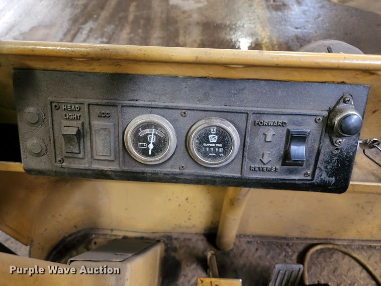 image for item KF9069 Taylor Dunn  utility cart