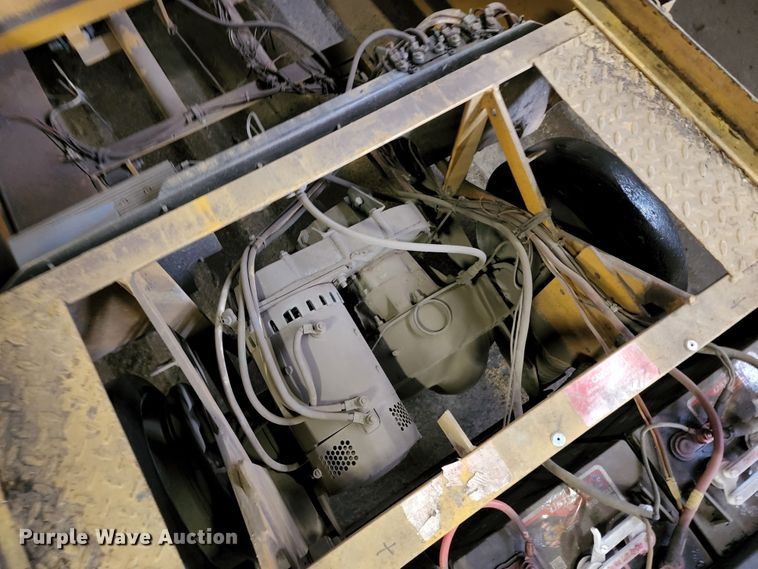 image for item KF9069 Taylor Dunn  utility cart