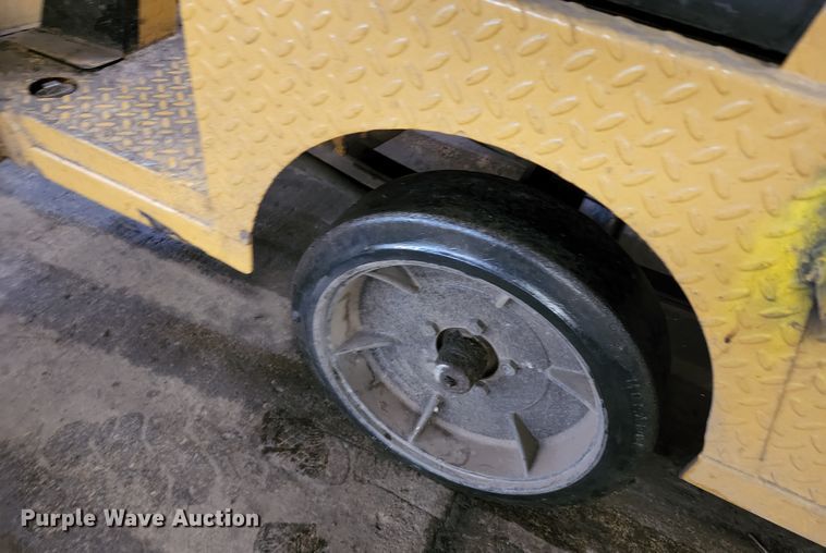 image for item KF9069 Taylor Dunn  utility cart