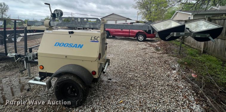 image for item KG9708 2013 Doosan LSCWKUB-60HZ-T4F  light plant