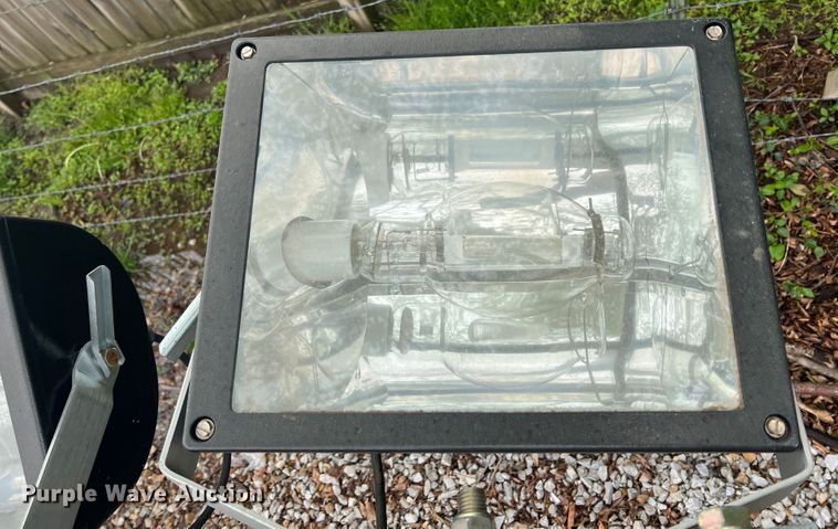 image for item KG9708 2013 Doosan LSCWKUB-60HZ-T4F  light plant