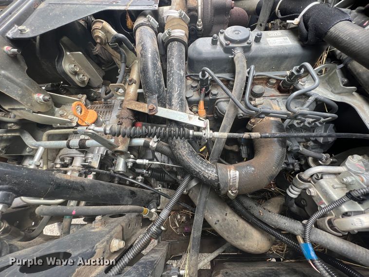 image for item KG9739 2016 Kubota RTV-X1100C  utility vehicle