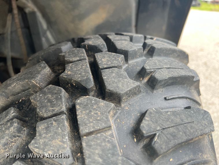 image for item KG9739 2016 Kubota RTV-X1100C  utility vehicle