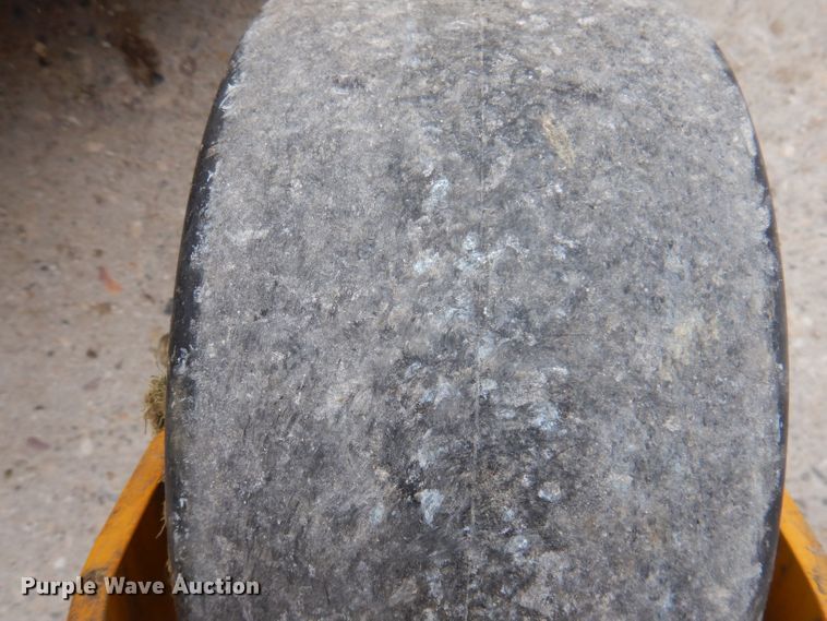 image for item KN9864 Hustler Raptor SDX  ZTR lawn mower