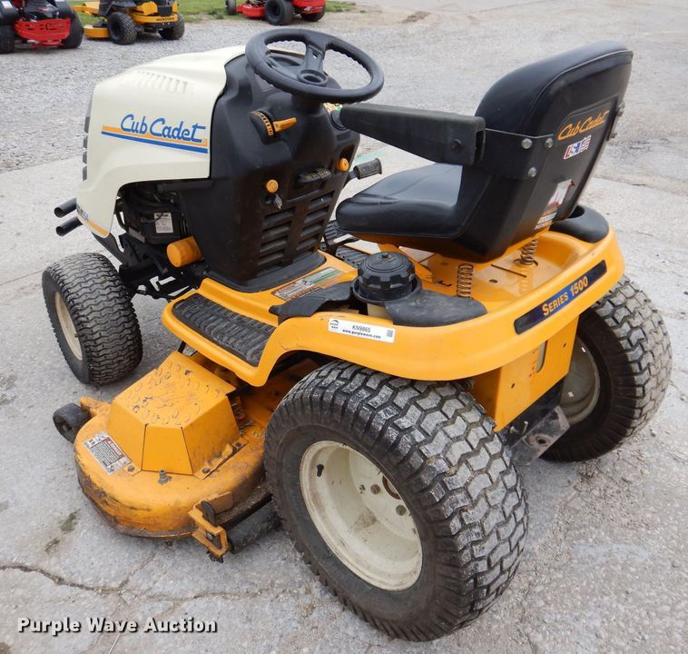 image for item KN9865 Cub Cadet GT1554  lawn mower