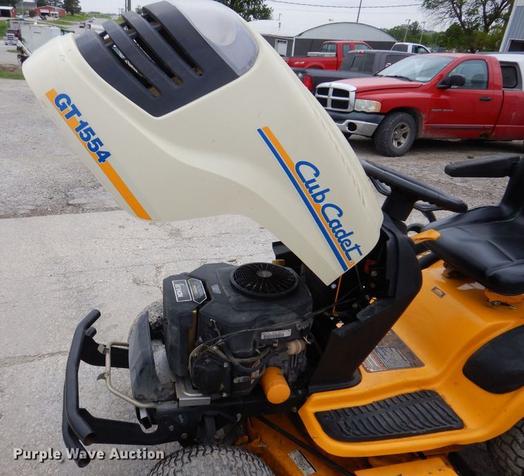 image for item KN9865 Cub Cadet GT1554  lawn mower