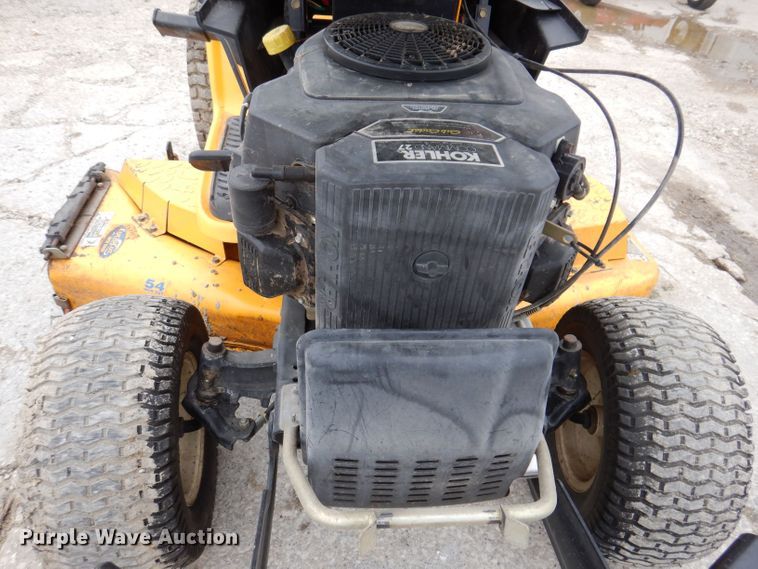 image for item KN9865 Cub Cadet GT1554  lawn mower