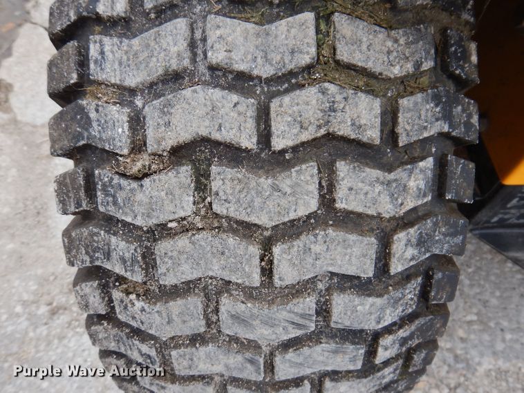 image for item KN9865 Cub Cadet GT1554  lawn mower