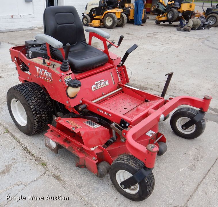 image for item KN9866 Country Clipper SR355  lawn mower