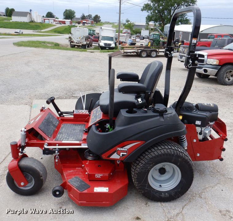 image for item KN9867 2022 Ferris IS 600Z  ZTR lawn mower