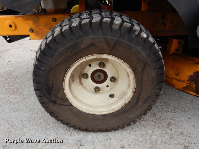 image for item KN9868 2014 Cub Cadet RZT-S  ZTR lawn mower