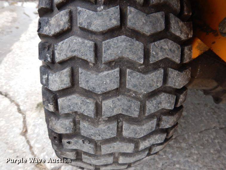 image for item KN9868 2014 Cub Cadet RZT-S  ZTR lawn mower