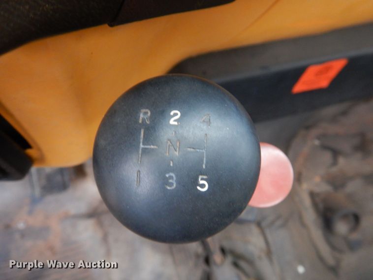 image for item KP9163 1986 GMC 6000  utility / service truck