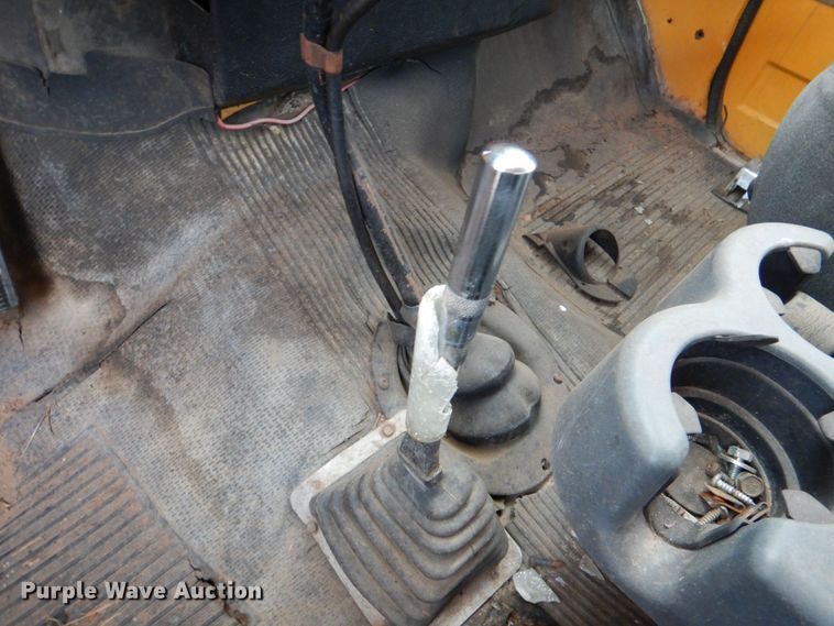 image for item KP9163 1986 GMC 6000  utility / service truck