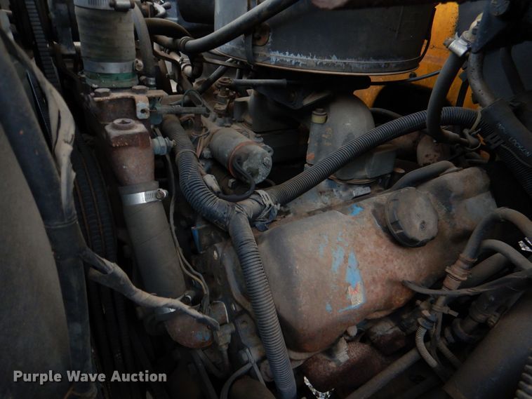 image for item KP9163 1986 GMC 6000  utility / service truck