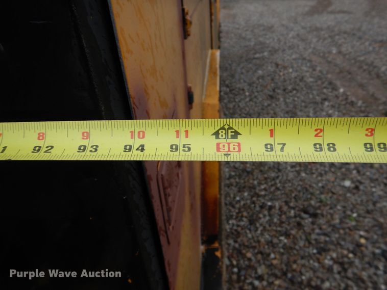 image for item KP9163 1986 GMC 6000  utility / service truck