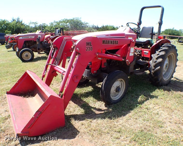 image for item KQ9671 2007 Mahindra 3525DI  tractor