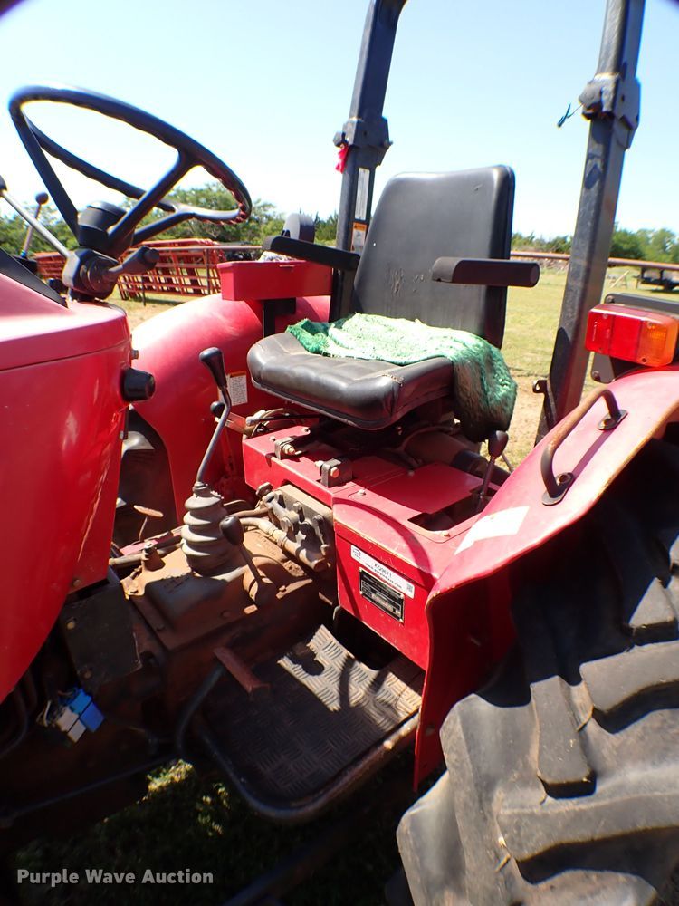 image for item KQ9671 2007 Mahindra 3525DI  tractor