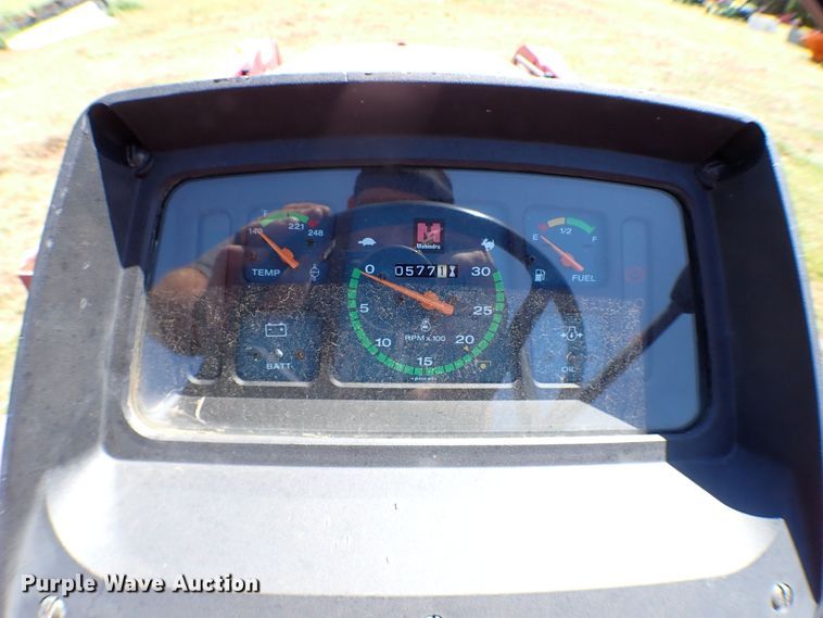 image for item KQ9671 2007 Mahindra 3525DI  tractor