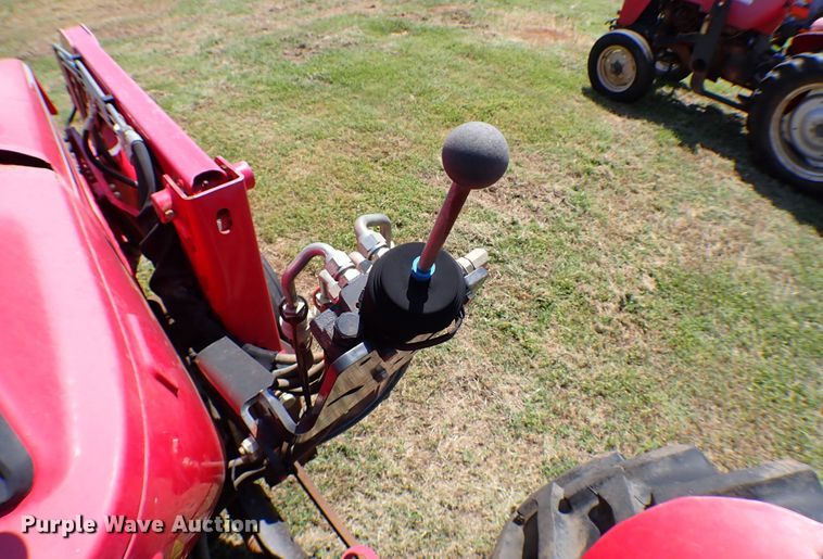 image for item KQ9671 2007 Mahindra 3525DI  tractor