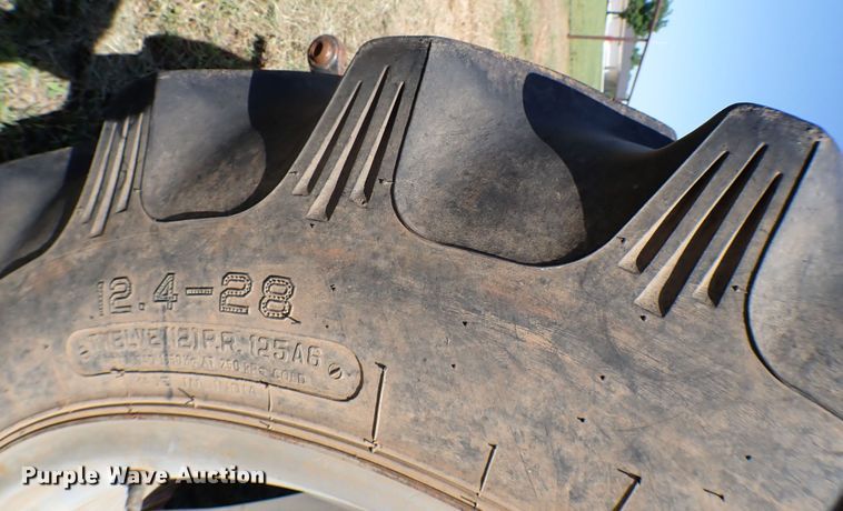 image for item KQ9671 2007 Mahindra 3525DI  tractor