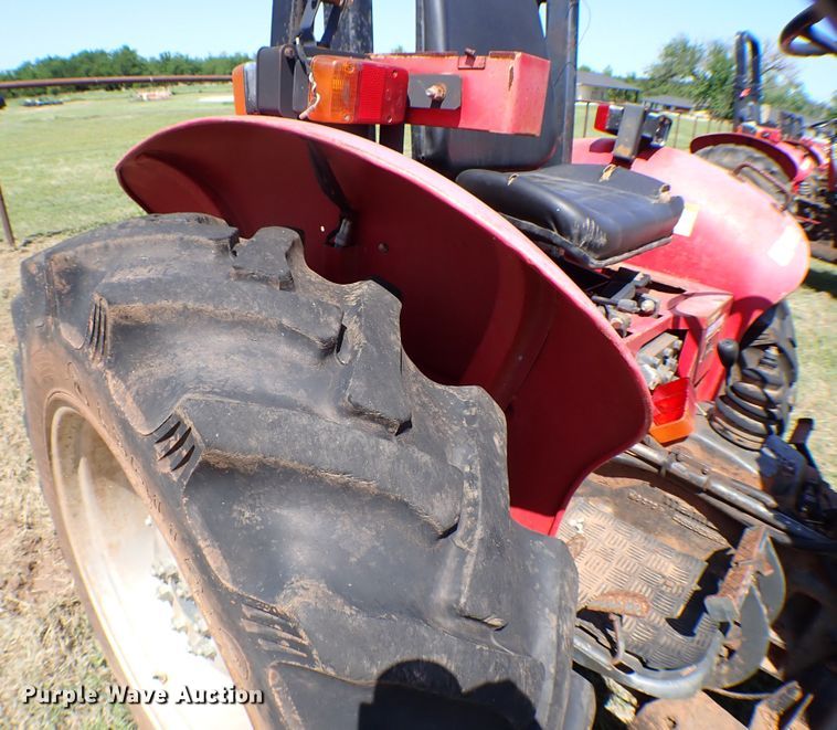 image for item KQ9672 2007 Mahindra 3525DI tractor