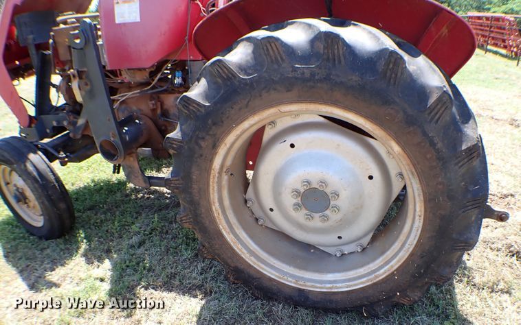 image for item KQ9672 2007 Mahindra 3525DI tractor