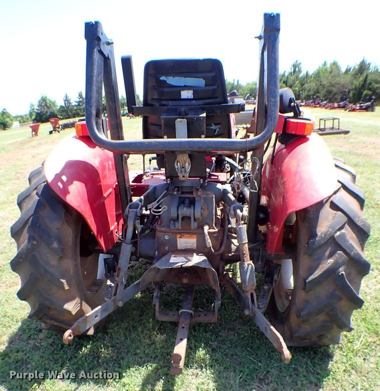 image for item KQ9674 2007 Mahindra 3525DI tractor